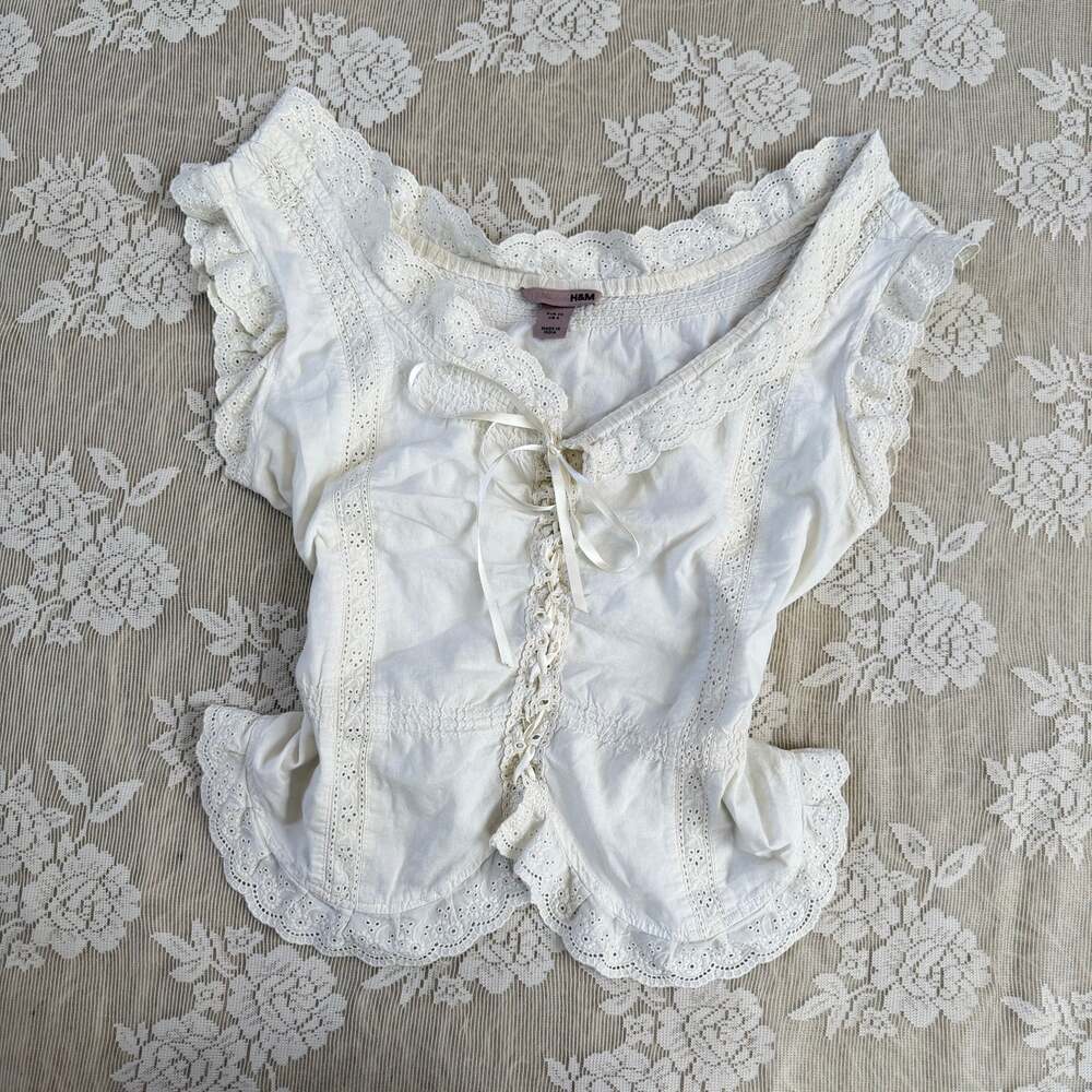 Vintage H&M White Eyelet Lace Milkmaid Blouse Size US 4